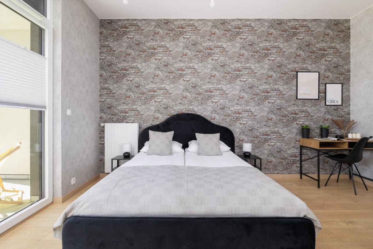 Krakow Studio With Parking & Terrace Near Zalew Bagry By Renters Prestige Dış mekan fotoğraf